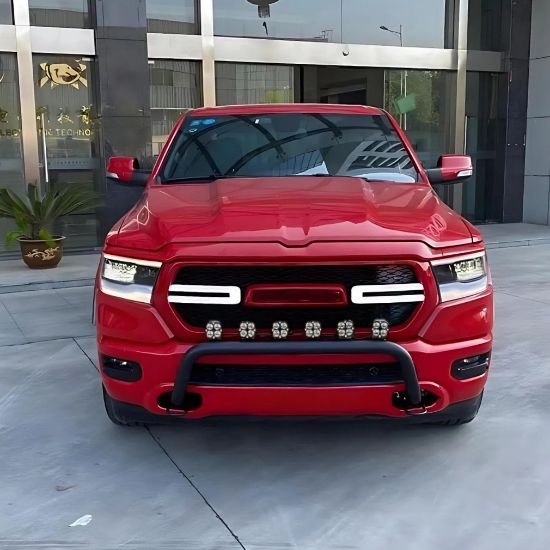 صورة بايب مدعميةمع لايت وهوكDODGE RAM