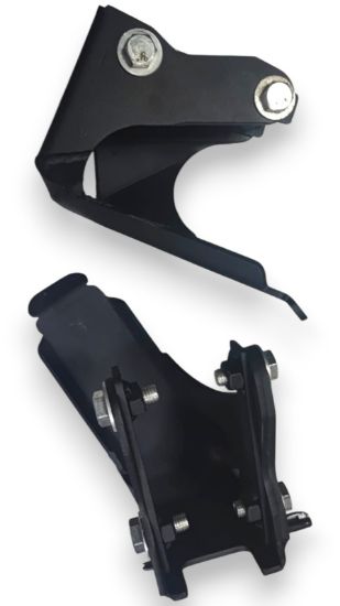 صورة حماية للشفت الخلفي تويوتا لاندكروزر LC200