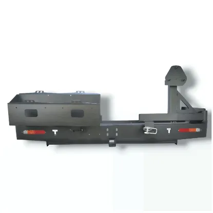 صورة دعامية خلفية نيسان باترول Y61 مع قاعدة جركال وسبير