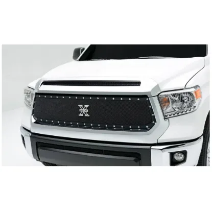 صورة شبك تويوتا تندرا اسود ستيل 2014 - 2015