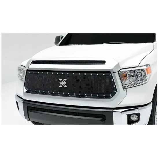 صورة شبك تويوتا تندرا اسود ستيل 2014 - 2015